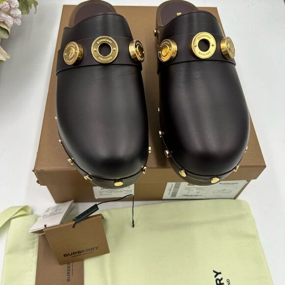 Women’s Burberry leather mules/clogs size 40 made in Italy - Picture 3 of 10